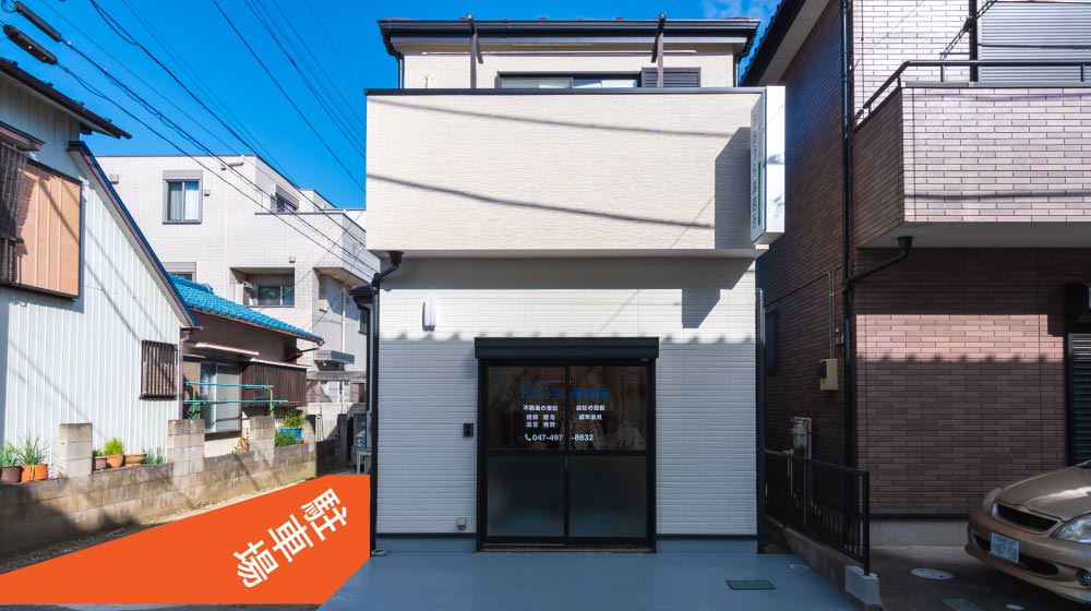 6：突き当りを右折してすぐの建物がウィーン56になります